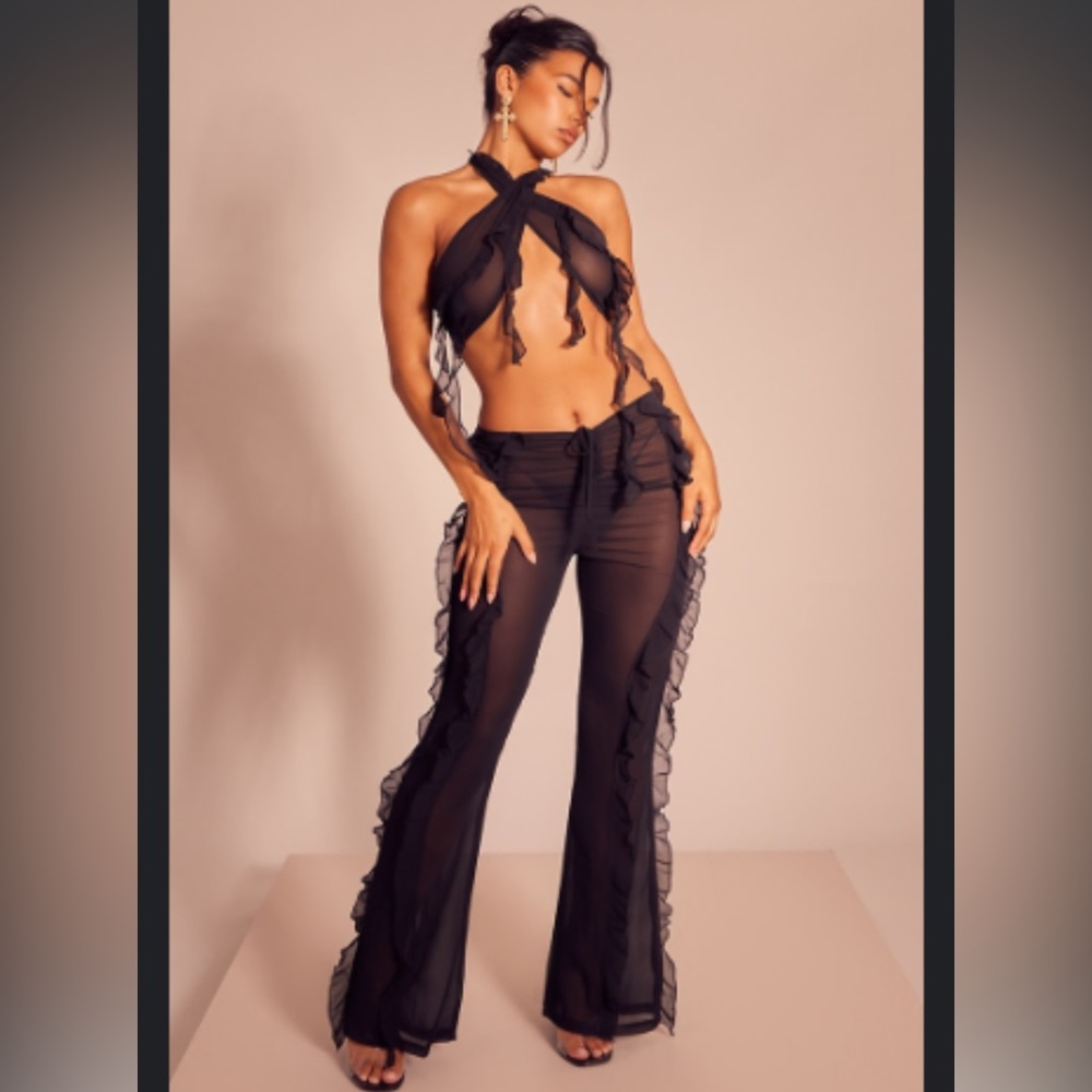 PrettyLittleThing SET